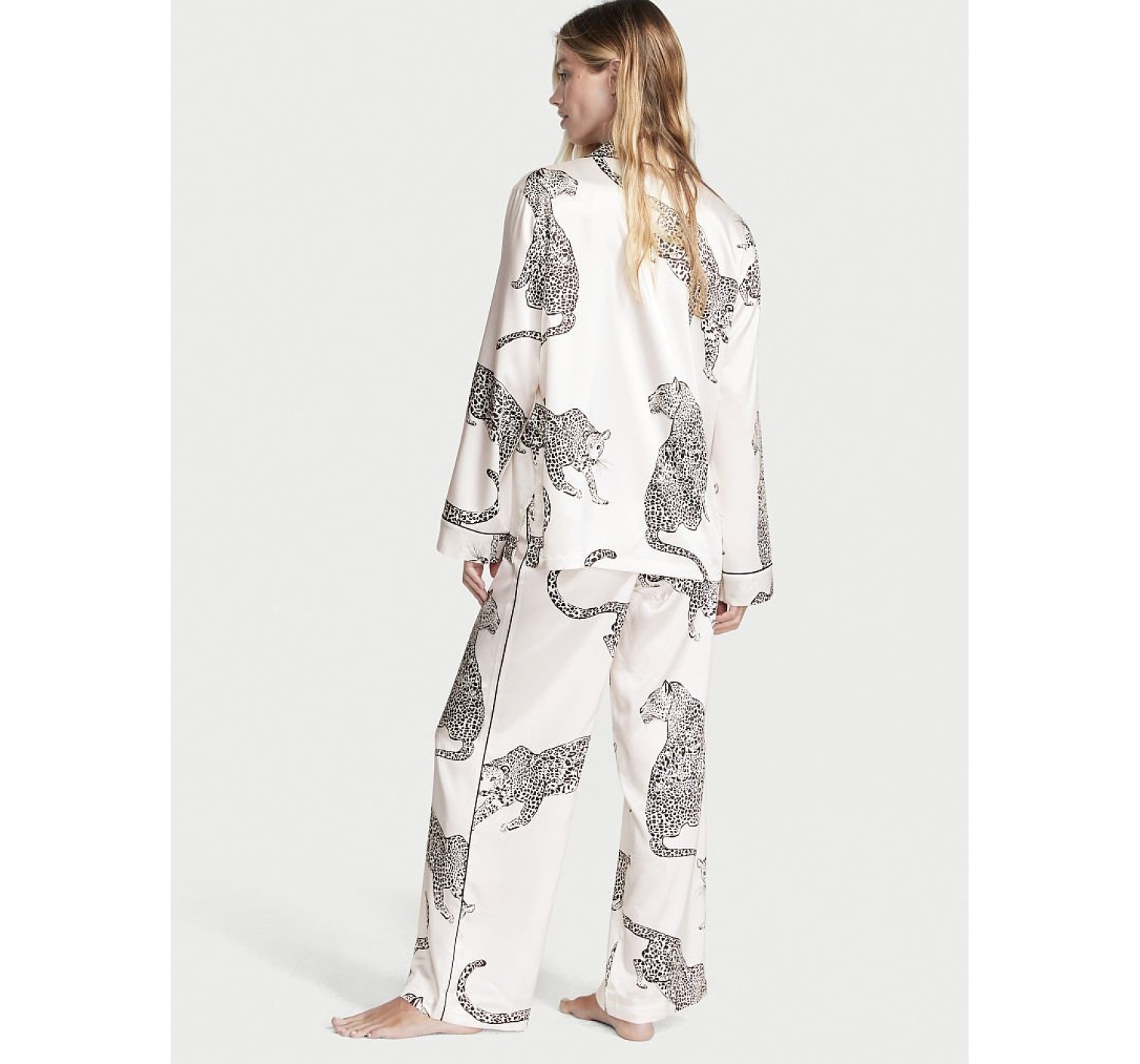Пижама Victoria’s Secret The Satin Long PJ Set White Leopard
