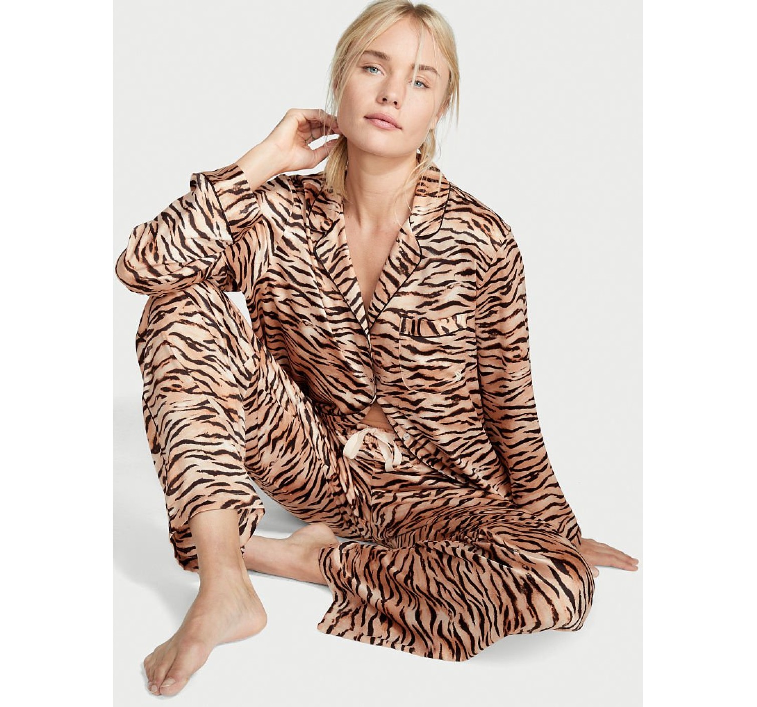 Піжама Victoria Secret The Satin Long PJ Set Champagne Tiger