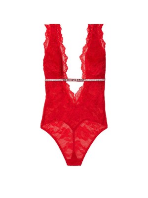 Боді Very Sexy Unlined Deep Scoop Shine Lace Teddy Lipstick