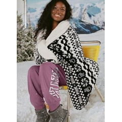 Пледи Victoria's Secret Пледи Victoria's Secret