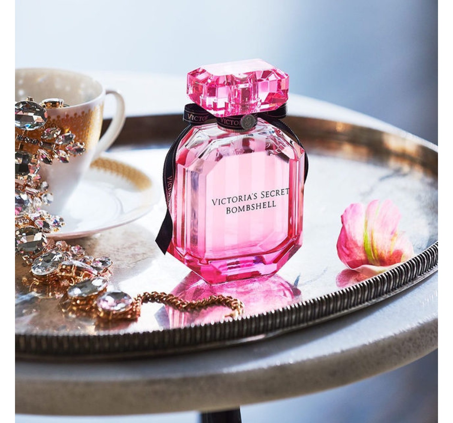 Парфюм Victoria’s Secret BOMBSHELL EAU DE PARFUM 50МЛ