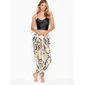 Сатиновая пижама Victoria’s Secret Satin FLORAL LOGO