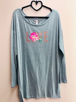 Нічна сорочка Victoria's Secret сіра print LOVE