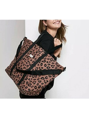 ПЛЯЖНАЯ СУМКА VICTORIAS SECRET TOTE WEEKENDER BAG - WILD LEOPARD PRINT